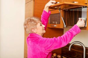 Simple Strategies to Downsize for a Move to Assisted Living